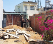 816. CẦN BÁN LÔ ĐẤT HẺM AN BÌNH - PHƯỜNG 3 - THÀNH PHỐ ĐÀ LẠT GIÁ 1,5 TỶ. 816. CẦN BÁN LÔ ĐẤT HẺM AN BÌNH - PHƯỜNG 3 - THÀNH PHỐ ĐÀ LẠT GIÁ 1,5 TỶ.