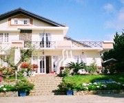 42.Bán Villa Hoàng Hoa Thám , Phường 10, TP Đà Lạt giá 13,5 tỷ.